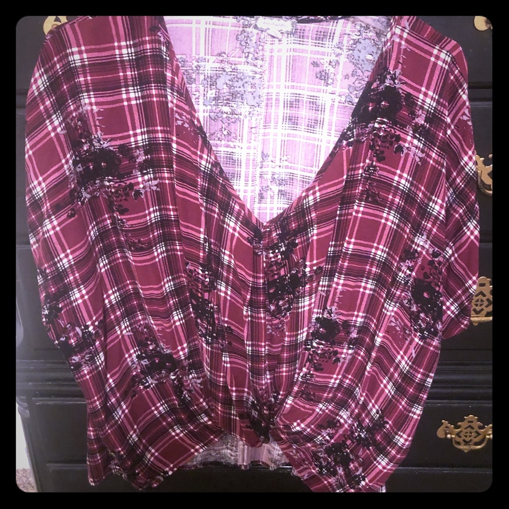 Strip button up short sleeve shirt